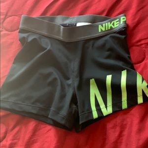 Super cute, barely worn Nike Pro shorts